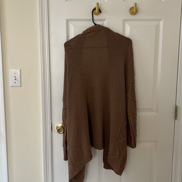 Size M American Threads Cardigan - Picture 3 of 3